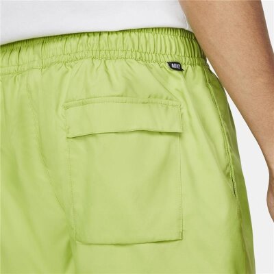 Nike Sport vivid Badeshorts Shorts green Sportwear