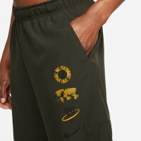 Nike Shorts Sportswear Dri-Fit oliv sequoia  L