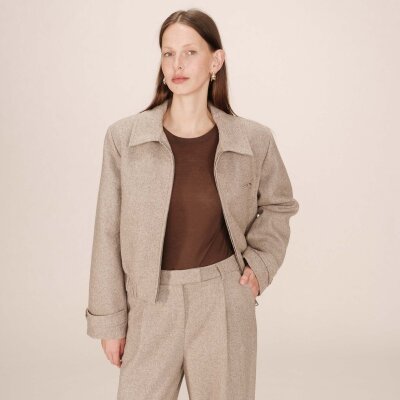 Grace and Mila Jacke Tiffany Grege